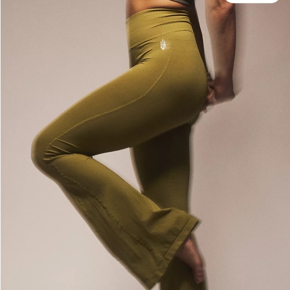 Free People Good Karma High waist flare Pants - Picture 3 of 5